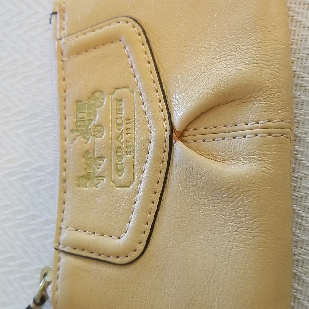 Coach mini Wallet - Picture 6 of 6